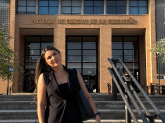 Doutoranda apresenta pesquisa sobre feminismo digital em congresso na Espanha