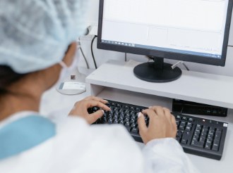 Ufal lança editais de iniciações científica e tecnológica para o ciclo 2026-2027