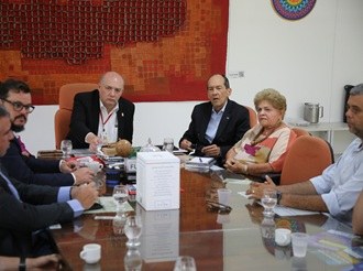 Reitor recebe diretor-presidente da Embarpii e destaca avanços em inovação tecnológica