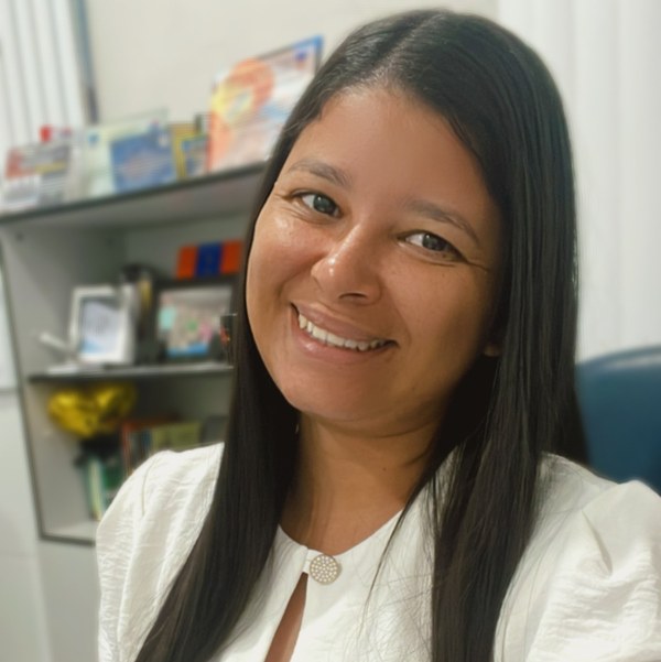 Janayna Lira