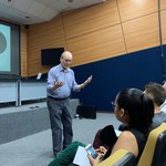 Professor da USP faz palestra para estudantes sobre Metodologias Ativas