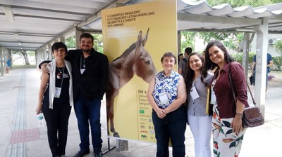 Vania Plaza, Pierre Escodro, Bárbara Goloubeff e as alunas JArbiane Oliveira e Ivana Ferre