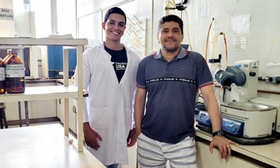 Paulo com o co-orientador do mestrado Ricardo Porto