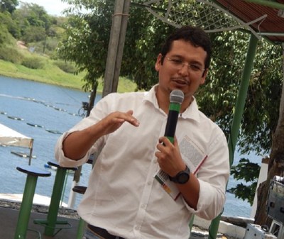Professor Elton Santos, do Campus de Engenharias e de Ciências Agrárias