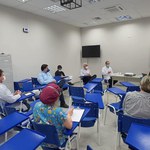 Hospital Universitário debate para implantar Centro de Pesquisa Clínica